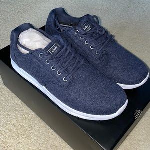 New in box! Cuater Travis Matthew Daily Wool Shoes